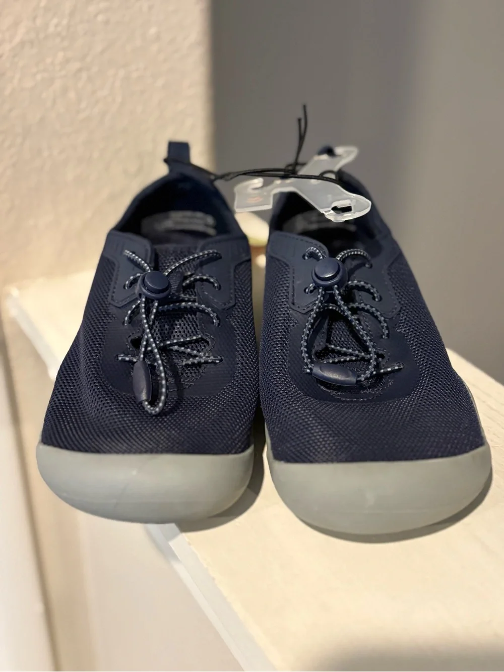 Big Kids Berkley Adventure Water Shoes All in Motion™ Blue Bungee Toggle Sz 2